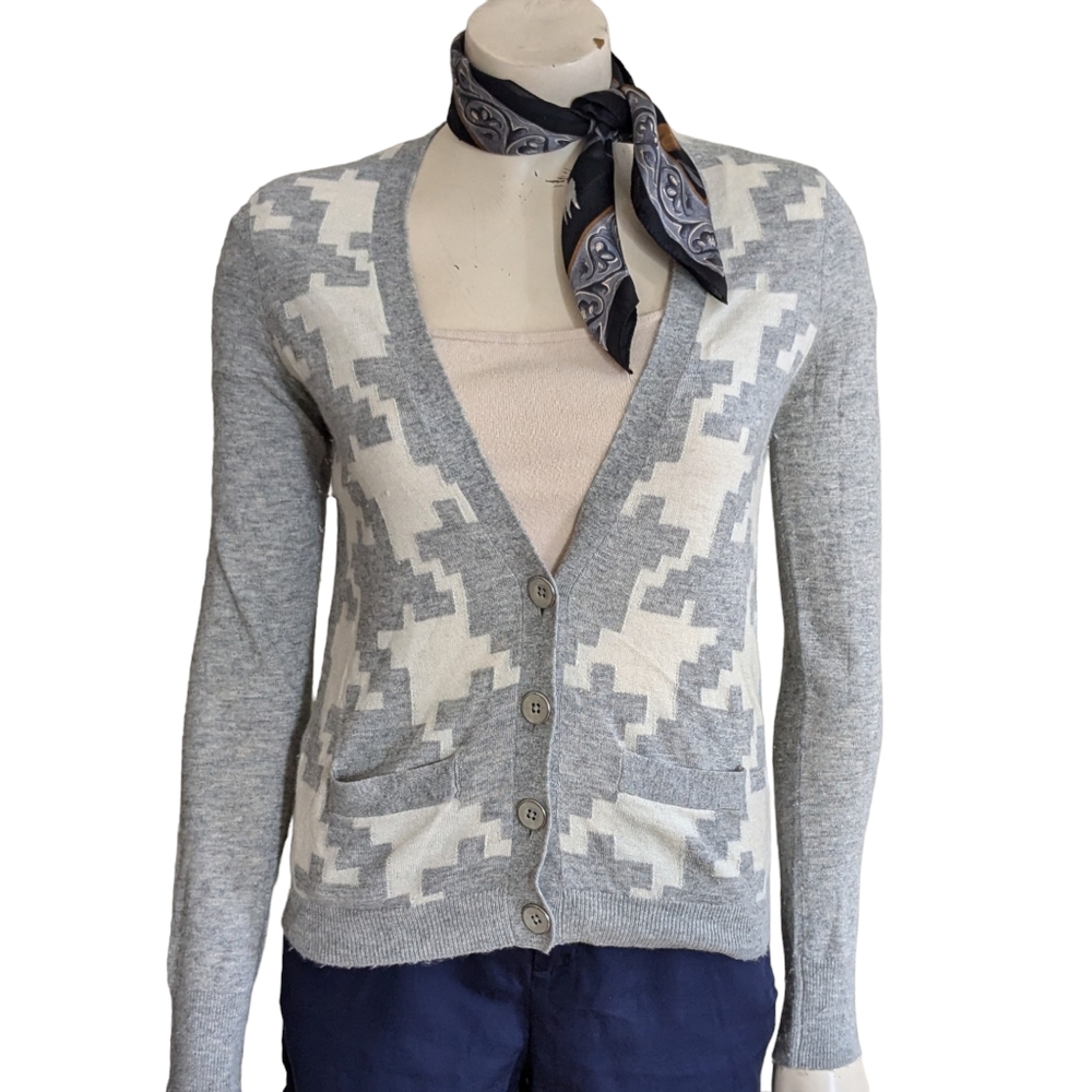 Club Monaco Cardigan Size Small